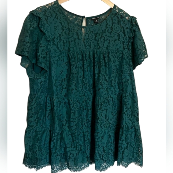 Torrid Lace Green Romantic Boho Tiered Tunic size 1X - Picture 1 of 5